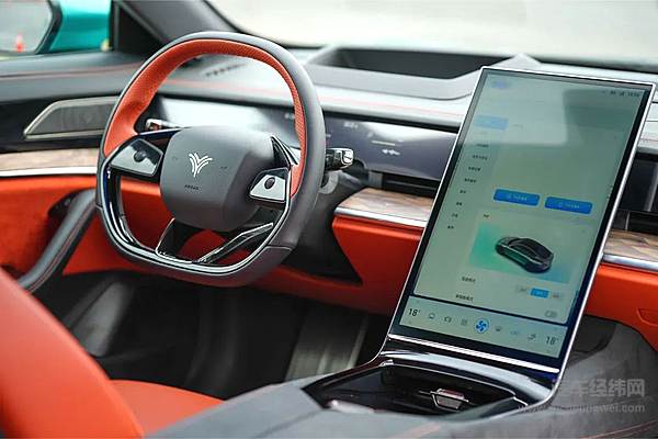 哪吒汽车该如何站稳中低端市场？