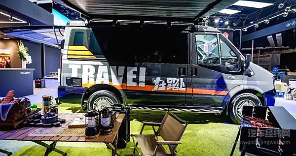 行业第一宿营车 江铃福顺宿营车惊艳亮相2024成都车展