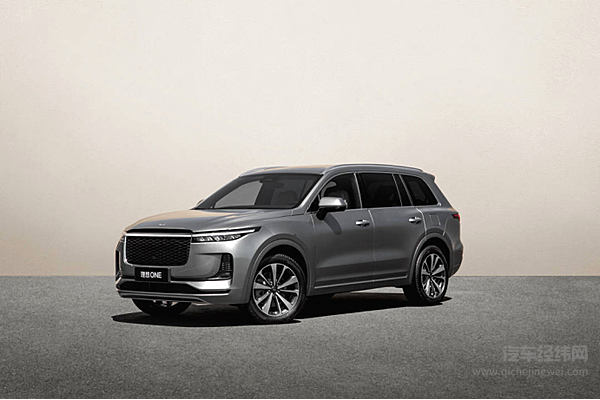 增程式新能源SUV对决 问界M7和岚图FREE谁能挑战理想ONE？