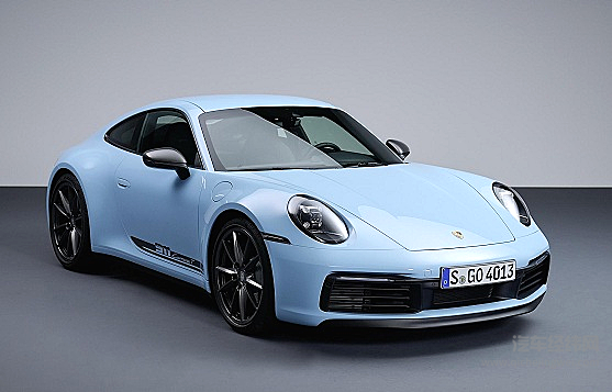 减重后跑进4秒 保时捷911 Carrera T代表的轻量化跑车前途如何？