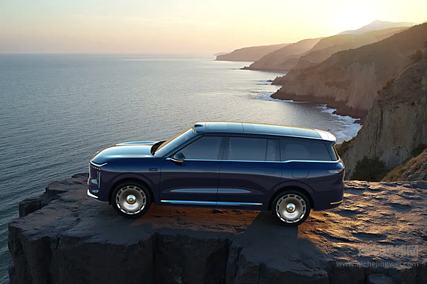 解决纯电的痛油车的梗 智己恒星技术让增程车也能当“全能选手”