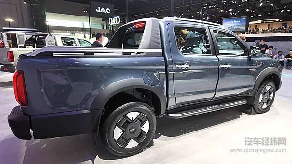 悍途PHEV打破皮卡“场景限制”  省得实在野得尽兴