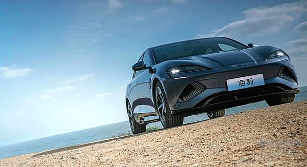 2022年累计销量超186万辆 比亚迪的成功给了汽车行业什么启示？