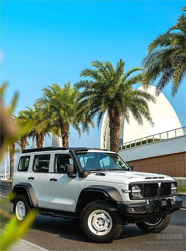 福特烈马上市 硬派越野SUV市场好戏开场 