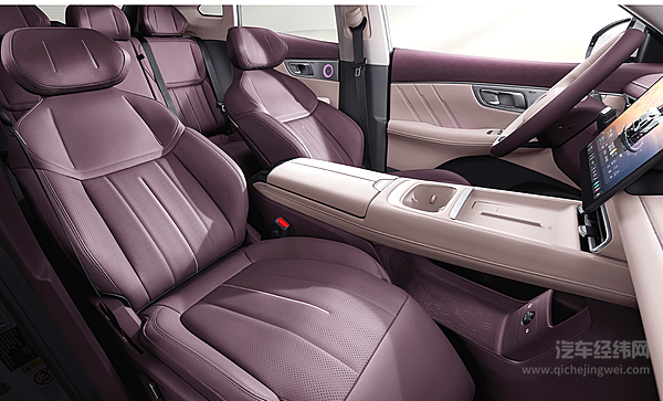 尚界H5对比深蓝S07 15万级新能源SUV的双强对决