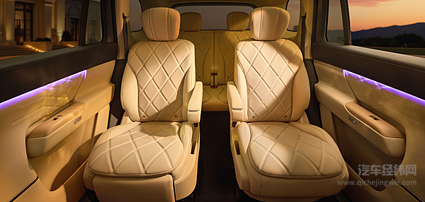 风云T11限时抢鲜价17.99 万起 让6座SUV豪华体验触手可及 