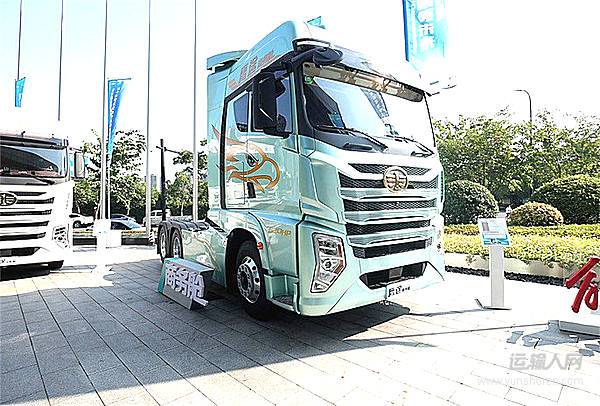 揚帆家年華 領(lǐng)航新樂章 解放青汽公司2025年員工家屬開放日暨音樂節(jié)溫情啟幕