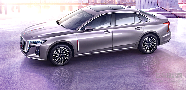 红旗燃料电池轿车试制下线 对比丰田氢燃料技术能给行业带来哪些启示？