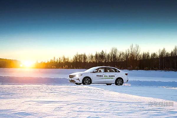 甲醇能否登上主舞台？吉利新能源汽车的新能源观