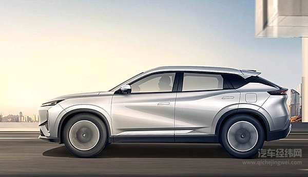 十万元纯电车型买谁更划算？ 风神L7纯电版能否挑战银河E5？