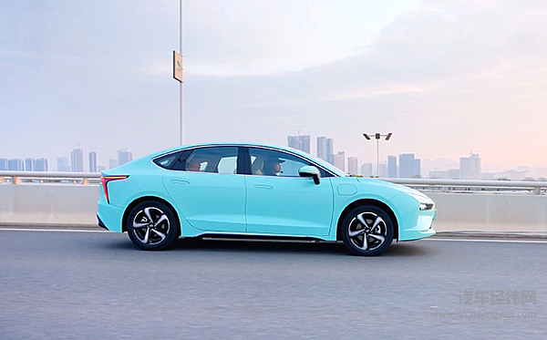 江铃新能源双子星：羿驰05&易至EV3 PLUS，定义务实派家庭用车新选择