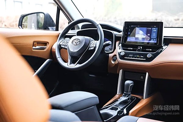 双车战略+填充细分市场 一汽丰田卡罗拉锐放正式上市