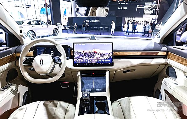 30万预算买SUV 昊铂HL与问界M7谁是性价比之选？