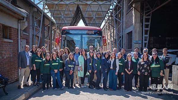 踐行全球綠色人文擔當！中通客車支持智利女駕駛員人才培養(yǎng)計劃