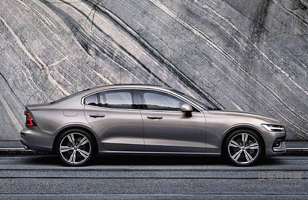 那个最后才换代的沃尔沃S60 说要取消柴油车