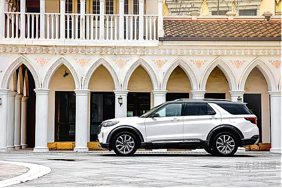 专为家庭用户打造 大众揽巡和福特探险者谁更强？