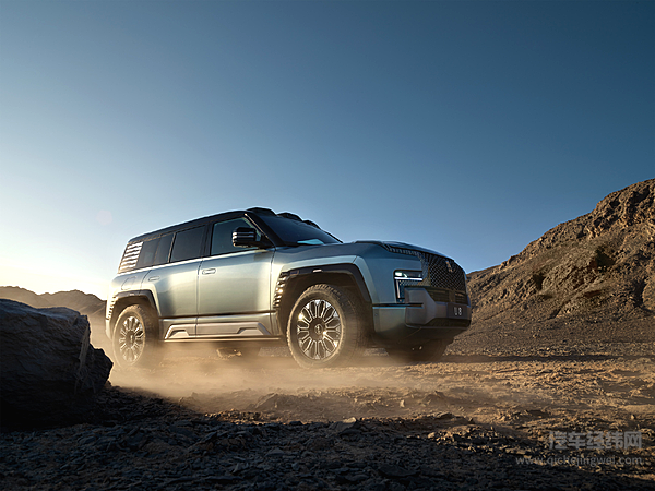 构建的技术护城河 比亚迪仰望的高端之路