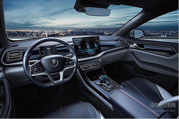 价格进一步下探的秦PLUS EV能带来怎样的影响？