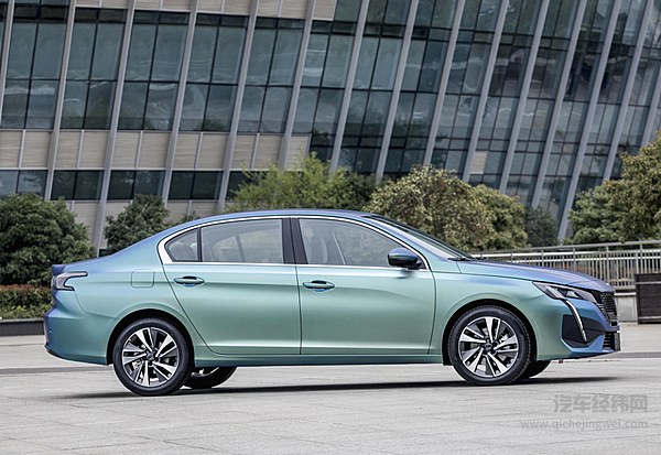 法式设计加上“低价高配” 新款东风标致408能征服用户？