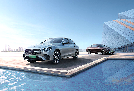 插电混动的奔驰E级与宝马5系 谁更胜一筹？