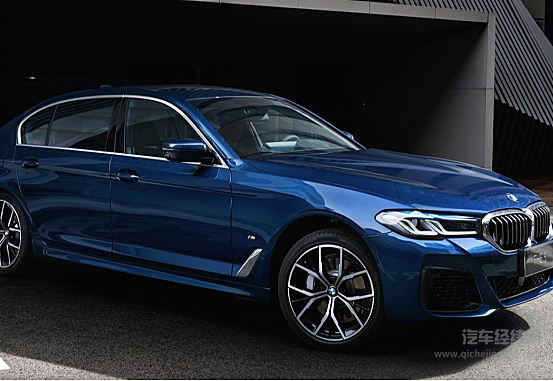 插电混动的奔驰E级与宝马5系 谁更胜一筹？