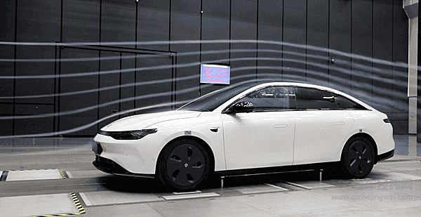 迎风起跑的背后 是C01对每个“0.01”的打磨