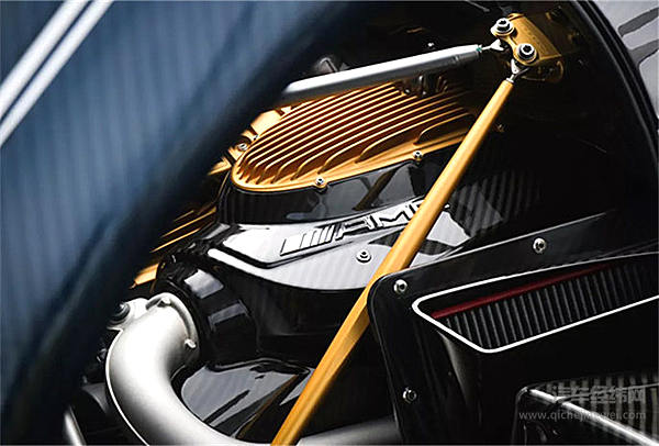 帕加尼限量龙版Huayra Dinastia惊艳亮相 恭贺香港汽车会100周年庆