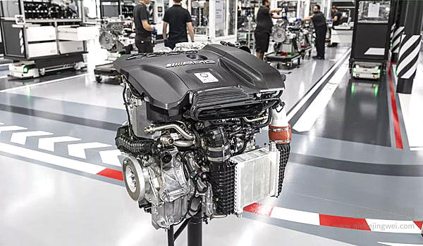 奔驰史上最强2.0T 还有“漂移模式”？