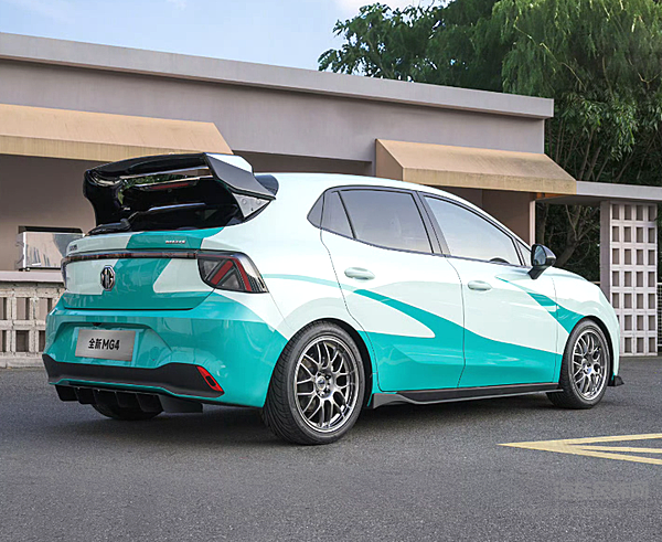 从欧洲销冠到本土“真香”：MG4把性价比玩成了 “凡尔赛”