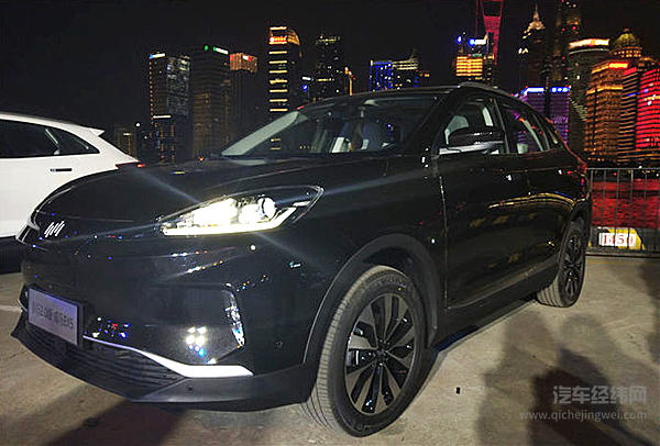 智行2.0版威马EX5 更智能 补贴后12.98万起售 ！