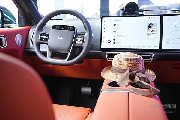 销量向好亏损持续扩大 理想汽车该如何破局？