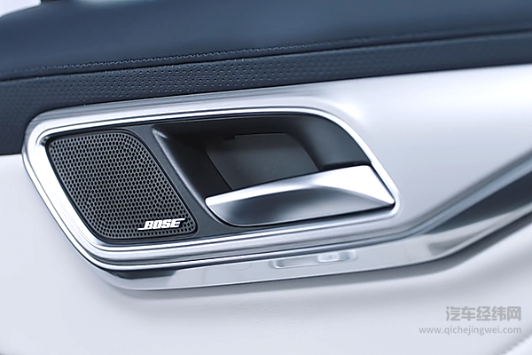 飞凡MARVEL R官宣亮相中国国际大数据产业博览会