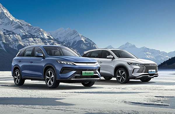 10万元A级插混市场 2025款宋Pro DM-i和全新长安UNI-Z选哪个？