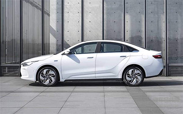 学霸当然有个性 新能源将成吉利撬动销量新支点！