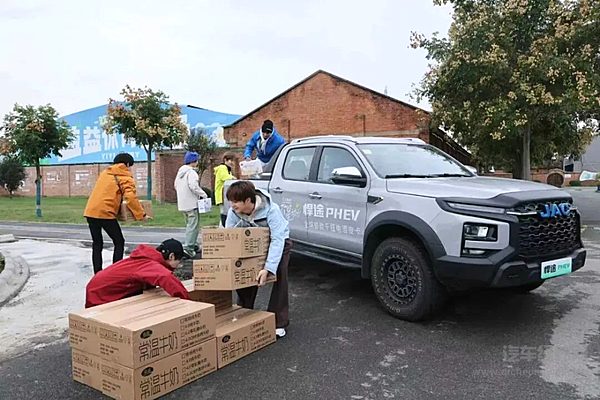 驾享江淮汽车 探秘寿县千年楚韵！解锁非遗豆腐里的文化密码