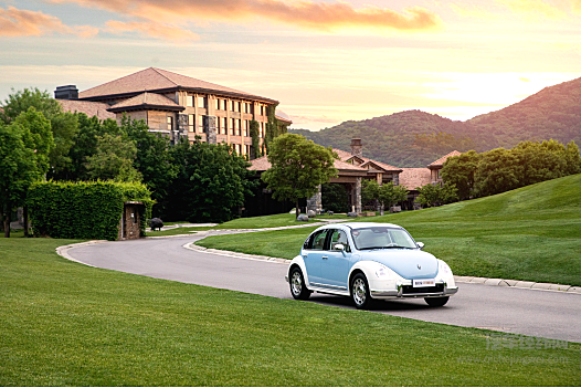 高端纯电动小车PK smart精灵1号和欧拉芭蕾猫谁更讨喜？