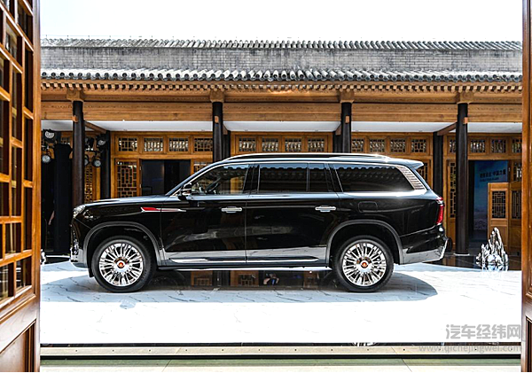 国产之光登上百万级豪华SUV擂台 红旗LS7能够挑战宝马X7与林肯领航员？
