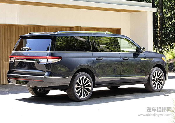 国产之光登上百万级豪华SUV擂台 红旗LS7能够挑战宝马X7与林肯领航员？