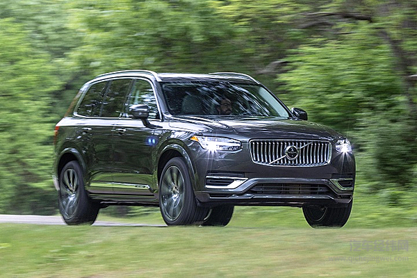 豪华品牌进军插混市场 沃尔沃、奔驰和宝马谁更有心得？