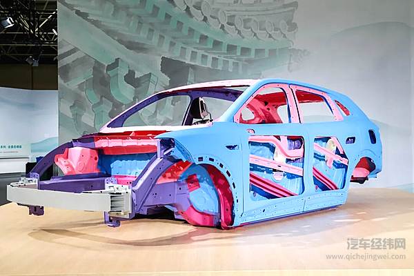 奇瑞风云之夜，智美大五座SUV风云T9L预售价13.99万元起