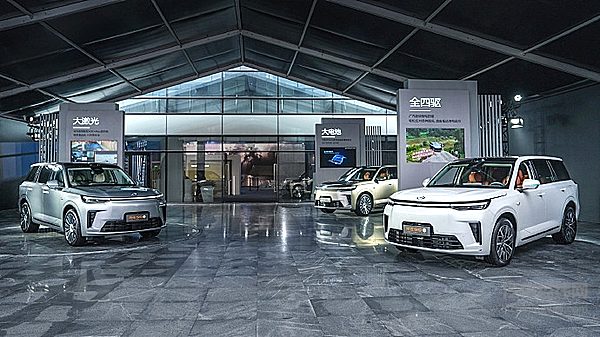 20万出头可入手 风云T11与向往S9哪一款实力更强？