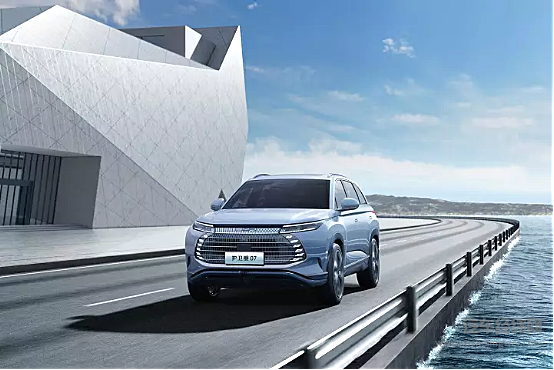 年销186万辆的比亚迪2023年该怎么走？