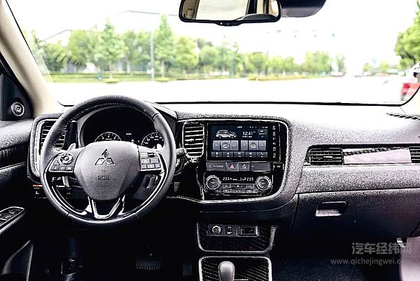 春季出行 爱车保养正当时