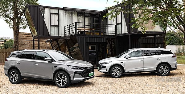 固态电池量产竞争加剧 谁将拔得头筹？