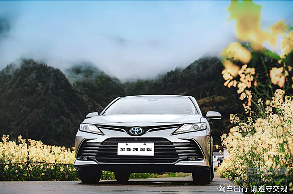 丰田凯美瑞销量超过别克君威两倍以上 差距真有这么大？