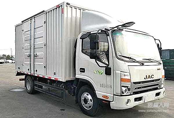 粉衣湘女馭輕卡——卡姐楊芳與江淮1卡帥鈴的貨運(yùn)故事