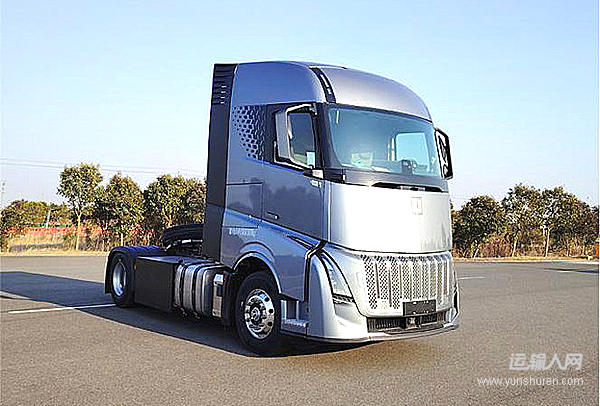 吉利遠(yuǎn)程商用車與鴻展集團(tuán)戰(zhàn)略簽約，共建綠色甲醇燃料新生態(tài)