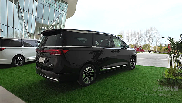 瑞风RF8 悦享系列上市 重新定义MPV性价比天花板