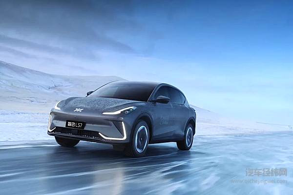 智己LS7成功刷新“电动汽车穿越最大海拔高度差” 吉尼斯世界纪录