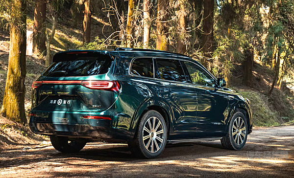 当900V快充遇上华为智驾 乐道L90和问界M7谁藏着更多用车小心思？